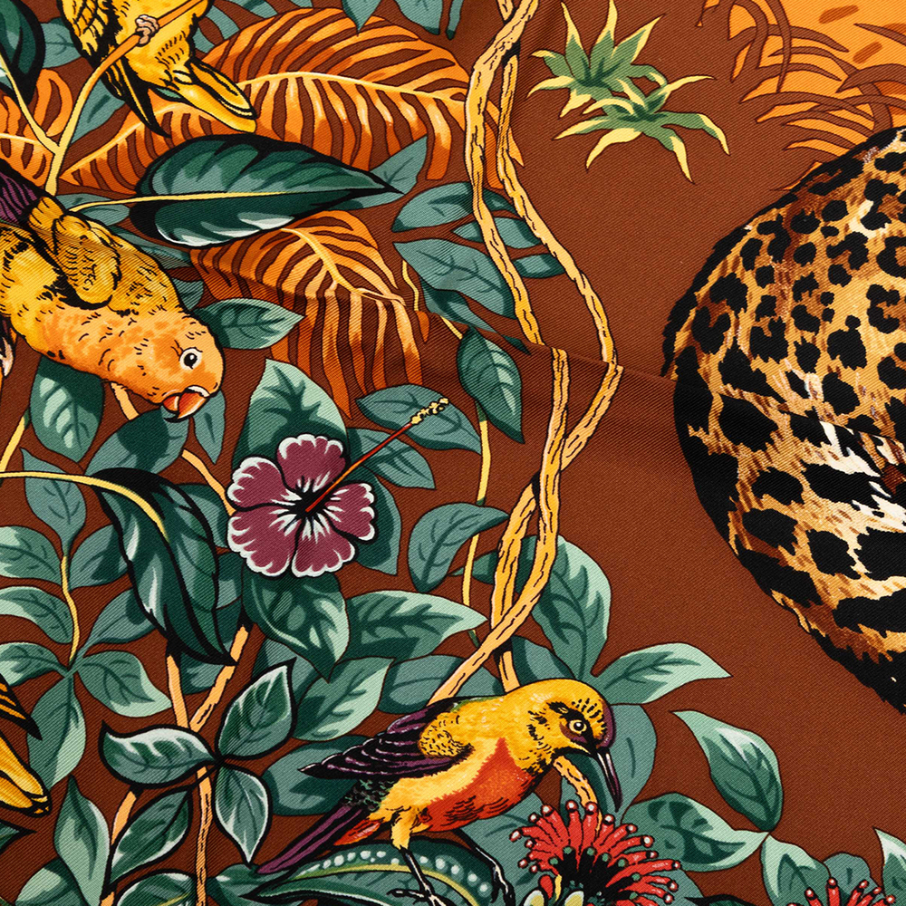 Pre-Loved Hermes Jungle Love Silk Scarf 90 - Picture 5 of 9